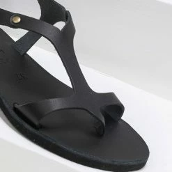 IRIS Basic δερμάτινα ίσια πέδιλα - Μαύρο 8 IRIS Basic δερμάτινα ίσια πέδιλα - Μαύρο -Σανδάλια κατάστημα basic dermatina isia pedila 90627 890b