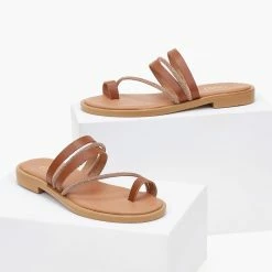 The Fashion Project Σανδάλια δερμάτινα Estil με Strass και λουράκια - Ταμπά 12 The Fashion Project Σανδάλια δερμάτινα Estil με Strass και λουράκια - Ταμπά -Σανδάλια κατάστημα dermatina sandalia estil me strass kai lourakia 100814 wibr