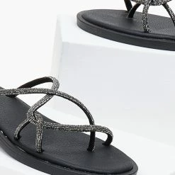 Δερμάτινα σανδάλια Estil με Strass λουράκια - Μαύρο 12 Δερμάτινα σανδάλια Estil με Strass λουράκια - Μαύρο -Σανδάλια κατάστημα dermatina sandalia estil me strass lourakia 100791 a6k7