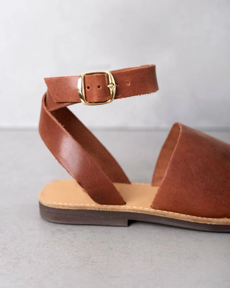 Δερμάτινα Estil φλατ πέδιλα με φαρδιά φάσα - Ταμπά 7 Δερμάτινα Estil φλατ πέδιλα με φαρδιά φάσα - Ταμπά - Image 5