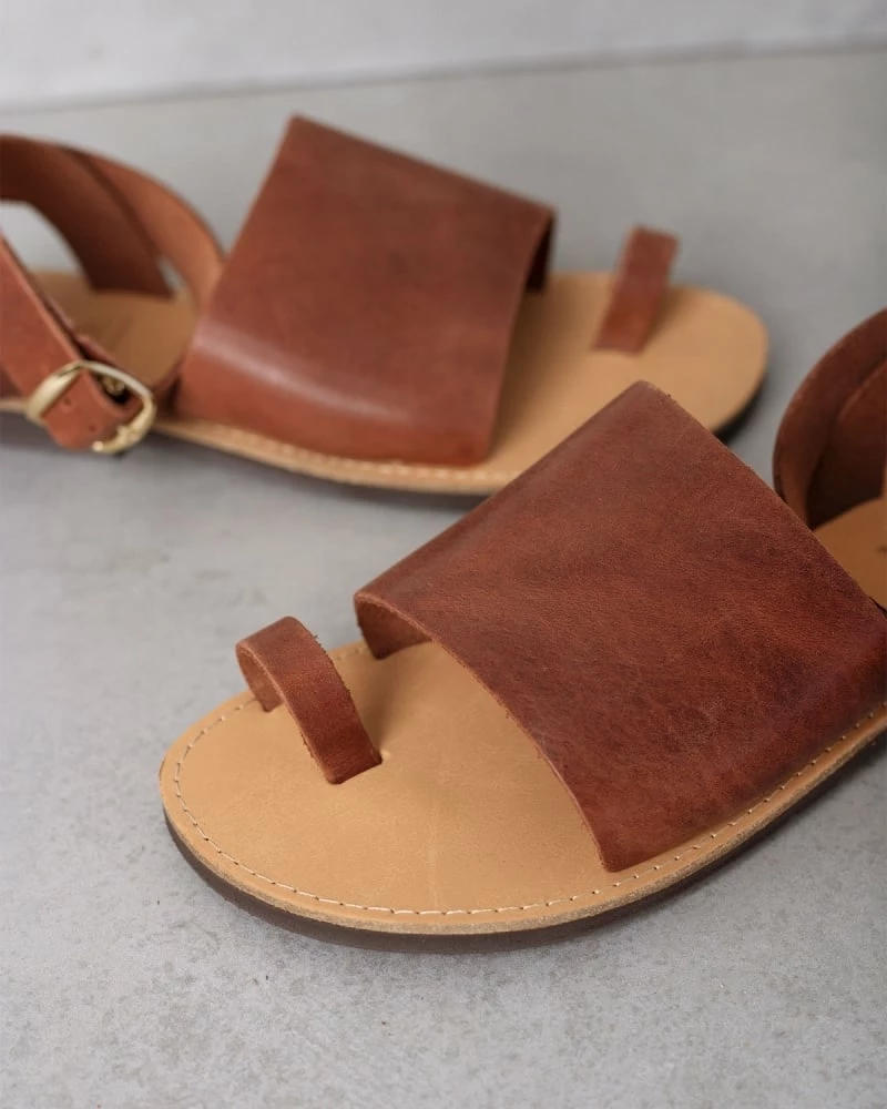 Δερμάτινα Estil φλατ πέδιλα με φαρδιά φάσα - Ταμπά 9 Δερμάτινα Estil φλατ πέδιλα με φαρδιά φάσα - Ταμπά - Image 7