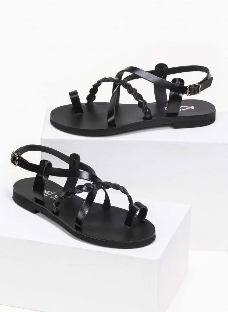 Πέδιλα δερμάτινα φλατ Estil με λεπτά λουράκια - Μαύρο 4 Πέδιλα δερμάτινα φλατ Estil με λεπτά λουράκια - Μαύρο - Image 2