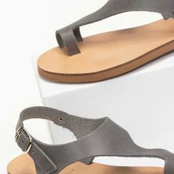 Πέδιλα Estil δερμάτινα ίσια - Γκρι 8 Πέδιλα Estil δερμάτινα ίσια - Γκρι -Σανδάλια κατάστημα estil dermatina isia pedila 91390 mfv9