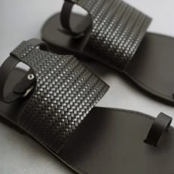 Δερμάτινα Estil ίσια πέδιλα με μπαρέτα - Μαύρο -Σανδάλια κατάστημα estil dermatina isia pedila me mpareta 93555 rflu