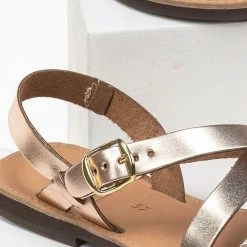 Estil δερμάτινα ίσια πέδιλα με Pattern στη φάσα - Χαλκός -Σανδάλια κατάστημα estil dermatina isia pedila me pattern sti fasa 92112 26zu