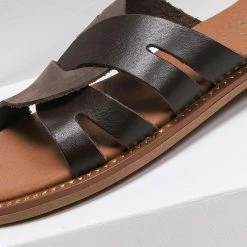 Σανδάλια δερμάτινα Estil με περαστές φάσες - Καφέ -Σανδάλια κατάστημα estil dermatina sandalia me perastes fases 91166 2uk1
