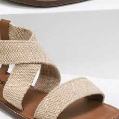 Πέδιλα φλατ με ελαστικές φάσες Refresh 72646 - Μπεζ -Σανδάλια κατάστημα flat pedila me elastikes fases refresh 72646 90344 ru5e