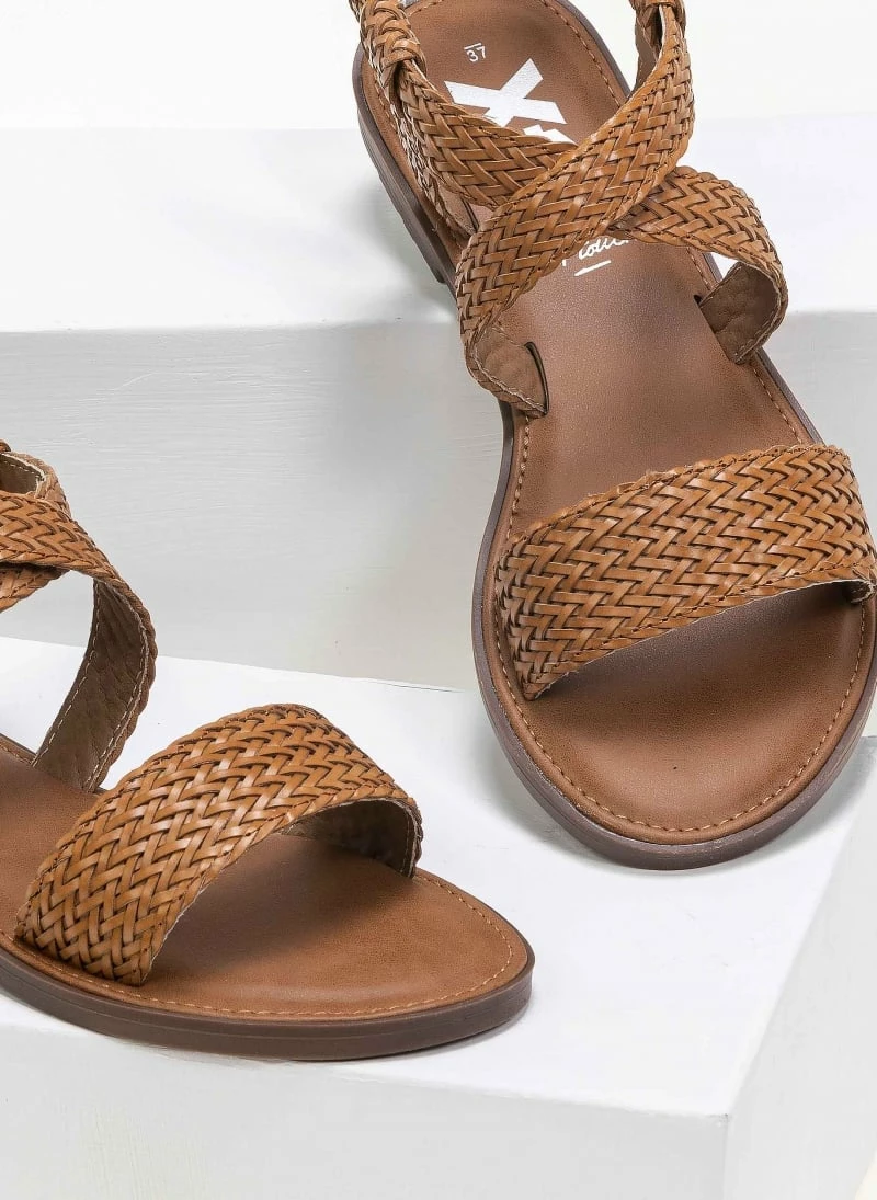 Xti Footwear Πέδιλα φλατ με πλεκτό σχέδιο Xti 42750 - Κάμελ 5 Xti Footwear Πέδιλα φλατ με πλεκτό σχέδιο Xti 42750 - Κάμελ - Image 3