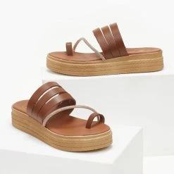 Flatforms δερμάτινα TFP με λοξό Strass λουράκι - Ταμπά 7 Flatforms δερμάτινα TFP με λοξό Strass λουράκι - Ταμπά -Σανδάλια κατάστημα flatforms dermatina tfp me lokso strass louraki 105602 nyku