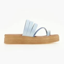 Flatforms δερμάτινα TFP με λοξό Strass λουράκι - Γαλάζιο -Σανδάλια κατάστημα flatforms dermatina tfp me lokso strass louraki 105852 0yms