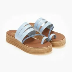 Flatforms δερμάτινα TFP με λοξό Strass λουράκι - Γαλάζιο -Σανδάλια κατάστημα flatforms dermatina tfp me lokso strass louraki 105852 nkaz