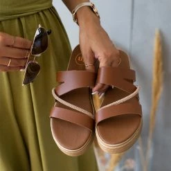 Flatforms δερμάτινα TFP με Strass - Ταμπά -Σανδάλια κατάστημα flatforms dermatina tfp me strass 105714 62as