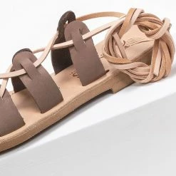 IRIS Πέδιλα δερμάτινα ίσια Lace Up - Πούρο -Σανδάλια κατάστημα isia dermatina lace up pedila 90633 1ch1