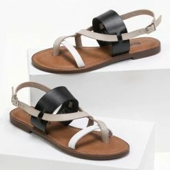 Πέδιλα ίσια με διχρωμία Refresh 72942 - Μαύρο