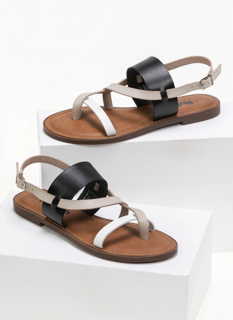 Πέδιλα ίσια με διχρωμία Refresh 72942 - Μαύρο 3 Πέδιλα ίσια με διχρωμία Refresh 72942 - Μαύρο