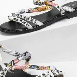 The Fashion Project Σανδάλια ίσια με καρφάκια - Λευκό 7 The Fashion Project Σανδάλια ίσια με καρφάκια - Λευκό -Σανδάλια κατάστημα isia pedila sandalia me karfakia 88793 b9bv