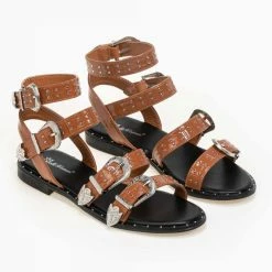 The Fashion Project Πέδιλα ίσια λουστρίνι με έντονες αγκράφες - Ταμπά -Σανδάλια κατάστημα loustrini isia pedila me entones agkrafes 90270 z3ls