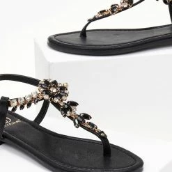 The Fashion Project Πέδιλα φλατ με στρας - Μαύρο 9 The Fashion Project Πέδιλα φλατ με στρας - Μαύρο -Σανδάλια κατάστημα pedila flat me stras 104783 tc52