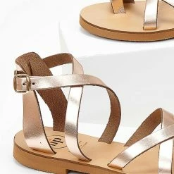 Πέδιλα TFP Flat δερμάτινα με χιαστί δέσιμο - Χαλκός 8 Πέδιλα TFP Flat δερμάτινα με χιαστί δέσιμο - Χαλκός -Σανδάλια κατάστημα pedila tfp flat dermatina me xiasti desimo 103752 ucch