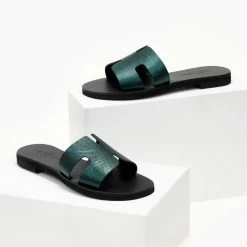 Σανδάλια δερμάτινα ESTIL με ανάγλυφο Pattern - Κυπαρισσί 14 Σανδάλια δερμάτινα ESTIL με ανάγλυφο Pattern - Κυπαρισσί -Σανδάλια κατάστημα sandalia dermatina estil me anaglufo pattern 105377 khfc