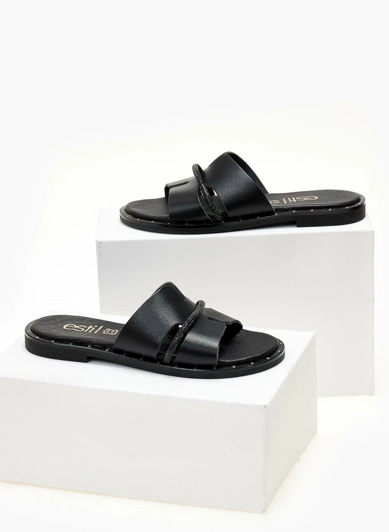 Σανδάλια δερμάτινα ESTIL με ανοίγματα και Strass - Μαύρο 4 Σανδάλια δερμάτινα ESTIL με ανοίγματα και Strass - Μαύρο - Image 2