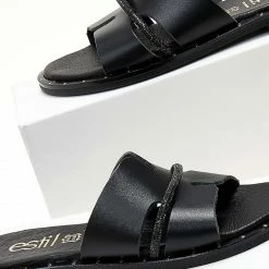 Σανδάλια δερμάτινα ESTIL με ανοίγματα και Strass - Μαύρο 12 Σανδάλια δερμάτινα ESTIL με ανοίγματα και Strass - Μαύρο -Σανδάλια κατάστημα sandalia dermatina estil me anoigmata kai strass 104534 m5gb