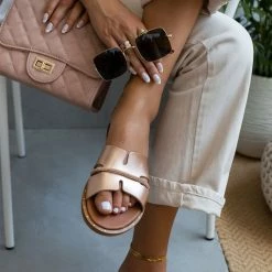 Σανδάλια δερμάτινα ESTIL με ανοίγματα και Strass - Χαλκός 11 Σανδάλια δερμάτινα ESTIL με ανοίγματα και Strass - Χαλκός -Σανδάλια κατάστημα sandalia dermatina estil me anoigmata kai strass 104536 nu0w