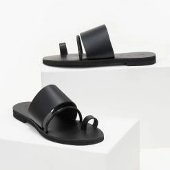 Σανδάλια δερμάτινα ESTIL με φαρδιά φάσα - Μαύρο -Σανδάλια κατάστημα sandalia dermatina estil me fardia fasa 105723 reof