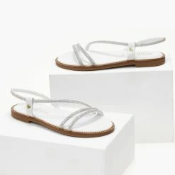 Σανδάλια δερμάτινα ESTIL με περαστό λουράκι - Λευκό 12 Σανδάλια δερμάτινα ESTIL με περαστό λουράκι - Λευκό -Σανδάλια κατάστημα sandalia dermatina estil me perasto louraki 105020 e46a