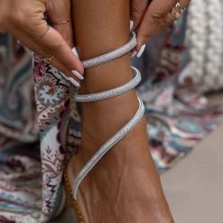 Σανδάλια δερμάτινα ESTIL με Strass έλασμα - Ασημί 11 Σανδάλια δερμάτινα ESTIL με Strass έλασμα - Ασημί -Σανδάλια κατάστημα sandalia dermatina estil me strass elasma 105581 172x