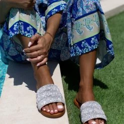 Σανδάλια δερμάτινα ESTIL με Strass φάσα - Ασημί 18 Σανδάλια δερμάτινα ESTIL με Strass φάσα - Ασημί -Σανδάλια κατάστημα sandalia dermatina estil me strass fasa 105033 erbg