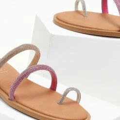 Σανδάλια δερμάτινα ESTIL με Strass και διχρωμία - Φούξια 14 Σανδάλια δερμάτινα ESTIL με Strass και διχρωμία - Φούξια -Σανδάλια κατάστημα sandalia dermatina estil me strass kai dixrwmia 105364 39eb