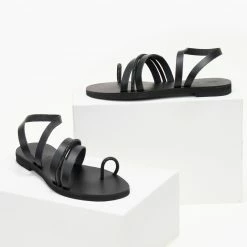 Σανδάλια δερμάτινα ESTIL με Strass λεπτομέρεια - Μαύρο 7 Σανδάλια δερμάτινα ESTIL με Strass λεπτομέρεια - Μαύρο -Σανδάλια κατάστημα sandalia dermatina estil me strass leptomereia 105719 4zes