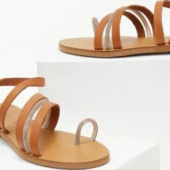 Σανδάλια δερμάτινα ESTIL με Strass λεπτομέρεια - Ταμπά -Σανδάλια κατάστημα sandalia dermatina estil me strass leptomereia 105720 y1ls