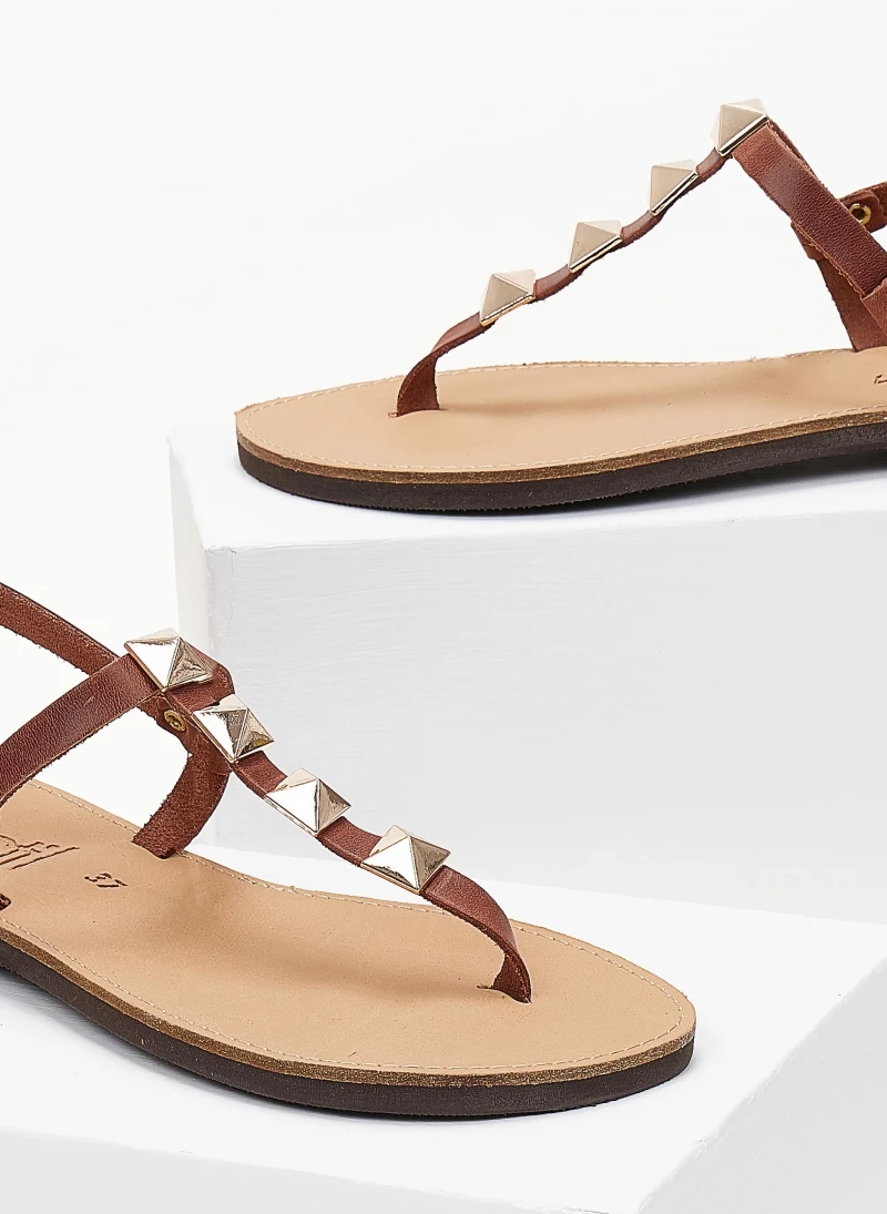 Σανδάλια δερμάτινα Estil με τρουκς - Ταμπά 6 Σανδάλια δερμάτινα Estil με τρουκς - Ταμπά - Image 4