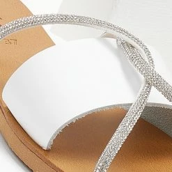 Σανδάλια δερμάτινα ESTIL με χιαστί Strass λουράκια - Λευκό 9 Σανδάλια δερμάτινα ESTIL με χιαστί Strass λουράκια - Λευκό -Σανδάλια κατάστημα sandalia dermatina estil me xiasti strass lourakia 106040 1dg9