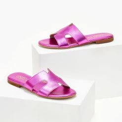 Σανδάλια δερμάτινα ESTIL σε μεταλλικά χρώματα - Φούξια 11 Σανδάλια δερμάτινα ESTIL σε μεταλλικά χρώματα - Φούξια -Σανδάλια κατάστημα sandalia dermatina estil se metallika xrwmata 105949 x9dw