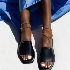 Σανδάλια δερμάτινα IRIS με Anklet αλυσίδα - Μαύρο