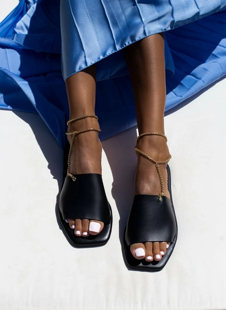 Σανδάλια δερμάτινα IRIS με Anklet αλυσίδα - Μαύρο 3 Σανδάλια δερμάτινα IRIS με Anklet αλυσίδα - Μαύρο