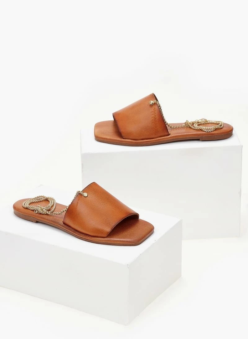 Σανδάλια δερμάτινα IRIS με Anklet αλυσίδα - Ταμπά 8 Σανδάλια δερμάτινα IRIS με Anklet αλυσίδα - Ταμπά - Image 6