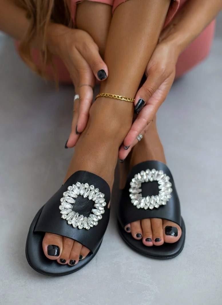 Σανδάλια δερμάτινα IRIS με πέτρες - Μαύρο 9 Σανδάλια δερμάτινα IRIS με πέτρες - Μαύρο - Image 7