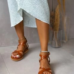 Σανδάλια δερμάτινα TFP με Comfort σόλα - Ταμπά 12 Σανδάλια δερμάτινα TFP με Comfort σόλα - Ταμπά -Σανδάλια κατάστημα sandalia dermatina tfp me comfort sola 103721 c05t