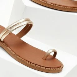Σανδάλια δερμάτινα TFP με διπλό λουράκι - Χρυσό 8 Σανδάλια δερμάτινα TFP με διπλό λουράκι - Χρυσό -Σανδάλια κατάστημα sandalia dermatina tfp me diplo louraki 105431 b3p7