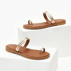 Σανδάλια δερμάτινα TFP με διπλό λουράκι - Χρυσό 9 Σανδάλια δερμάτινα TFP με διπλό λουράκι - Χρυσό -Σανδάλια κατάστημα sandalia dermatina tfp me diplo louraki 105431 d229