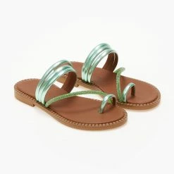 Σανδάλια δερμάτινα TFP με λοξό Strass λουράκι - Πράσινο 8 Σανδάλια δερμάτινα TFP με λοξό Strass λουράκι - Πράσινο -Σανδάλια κατάστημα sandalia dermatina tfp me lokso strass louraki 105317 p2gs