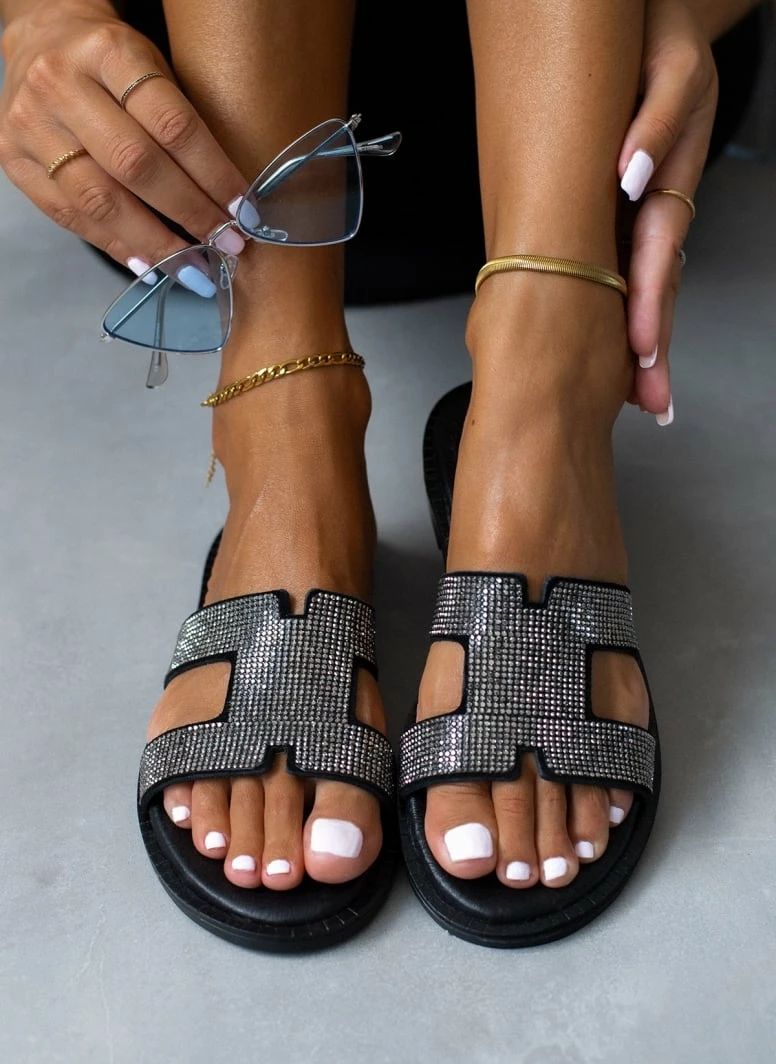 Σανδάλια δερμάτινα TFP με μικρά Strass - Μαύρο 3 Σανδάλια δερμάτινα TFP με μικρά Strass - Μαύρο