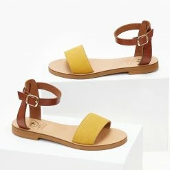 Σανδάλια δερμάτινα TFP με μπαρέτα - Κίτρινο 7 Σανδάλια δερμάτινα TFP με μπαρέτα - Κίτρινο -Σανδάλια κατάστημα sandalia dermatina tfp me mpareta 104233 kabr