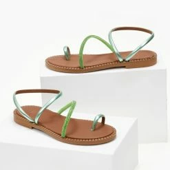 Σανδάλια δερμάτινα TFP με περαστό λουράκι - Πράσινο 11 Σανδάλια δερμάτινα TFP με περαστό λουράκι - Πράσινο -Σανδάλια κατάστημα sandalia dermatina tfp me perasto louraki 105322 jg6n