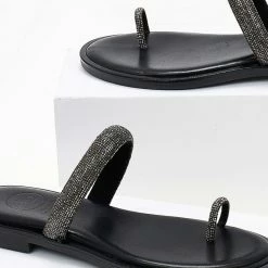 Σανδάλια δερμάτινα TFP με Strass λουράκι - Μαύρο 13 Σανδάλια δερμάτινα TFP με Strass λουράκι - Μαύρο -Σανδάλια κατάστημα sandalia dermatina tfp me strass louraki 104051 gg3z