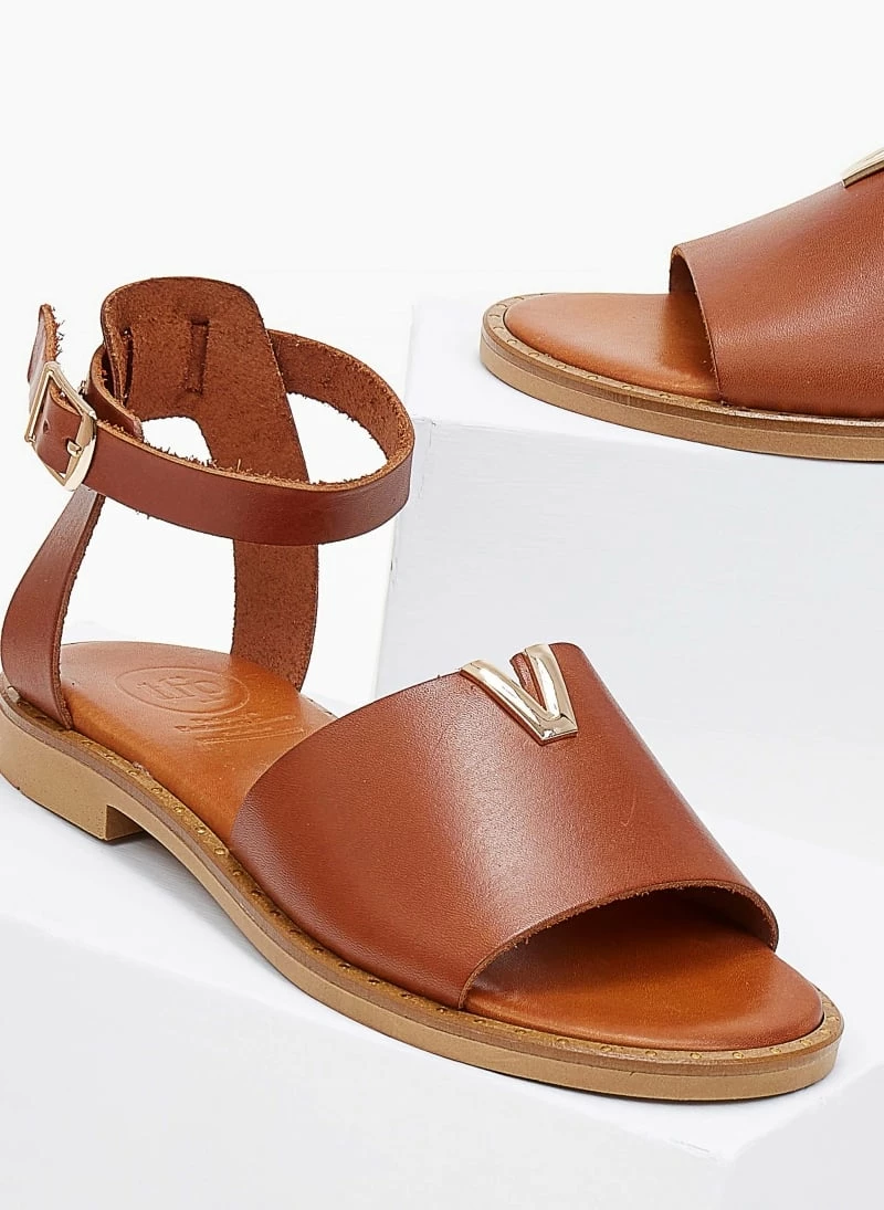 Σανδάλια δερμάτινα TFP με χρυσή λεπτομέρεια - Ταμπά 3 Σανδάλια δερμάτινα TFP με χρυσή λεπτομέρεια - Ταμπά